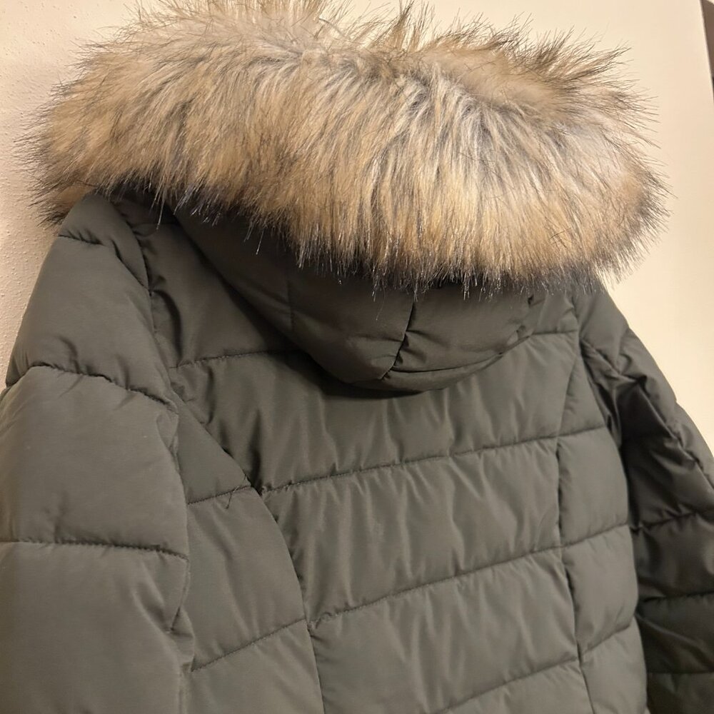 Laundry By Shelli Segal Detachable Fur Hood Puffer Jacket Size M Olive Green - Picture 5 of 16
